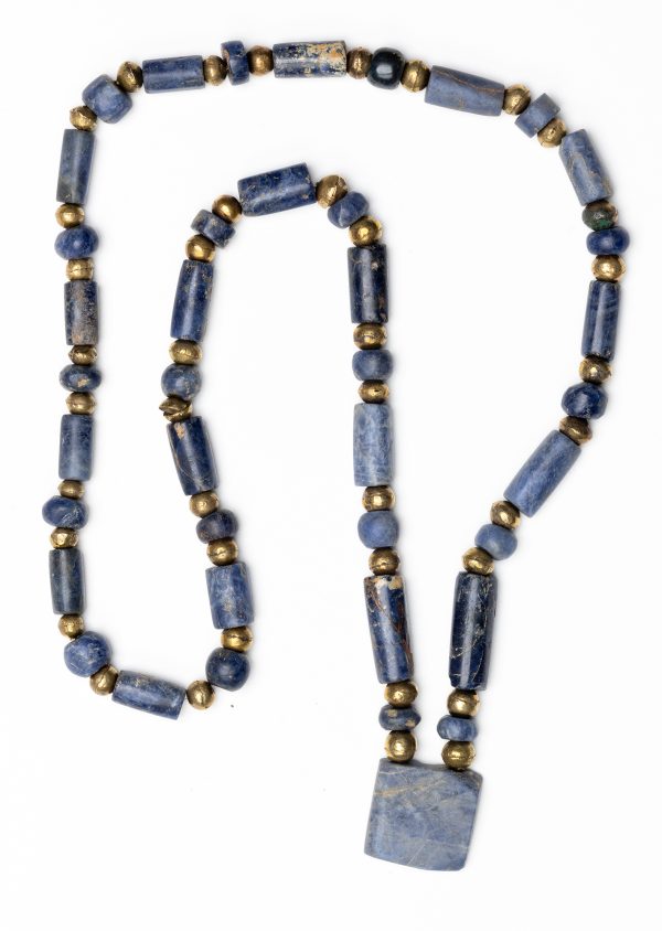 A necklace of lapis and gold.