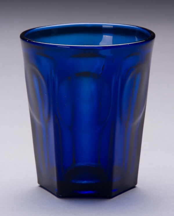 Clear-dark blue tumbler in Colonial pattern