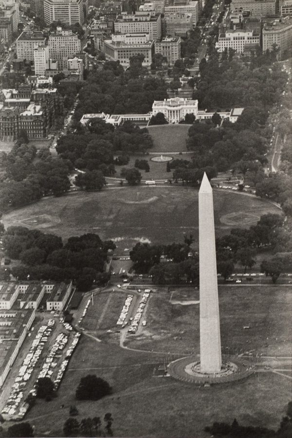 The Washington Monument and White House in the background.